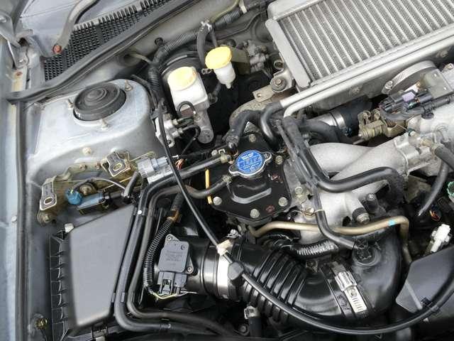 20052753_carP_l_7.jpg