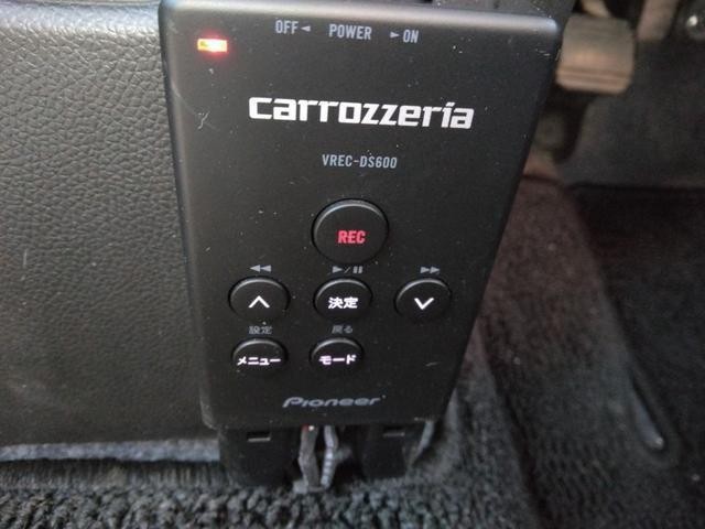 23088341_carP_l_7.jpg