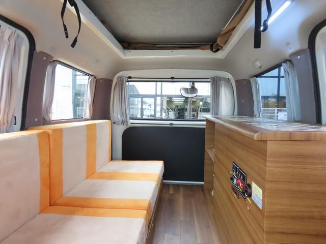 0204838A30260506W00109.jpg