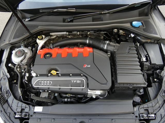 25261950_carP_l_2.jpg