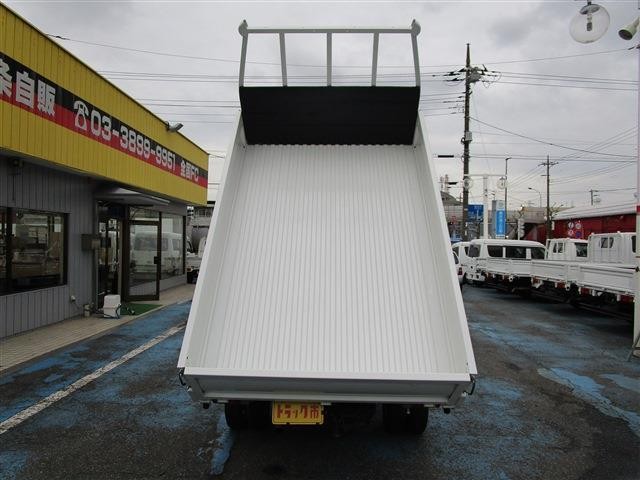 ad1f3a538dc3ca5670ce28a3d458f935.jpg