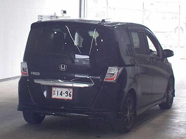 cdd7d9eef0d4b8e38e9183308e86d281.jpg