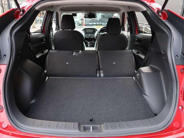 21365840_carP_l_16.jpg