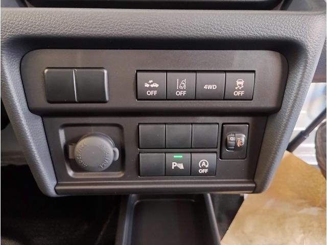 0204334A30260818W00316.jpg