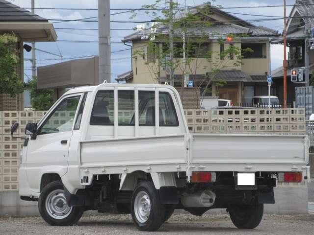 26290507_carP_l_7.jpg