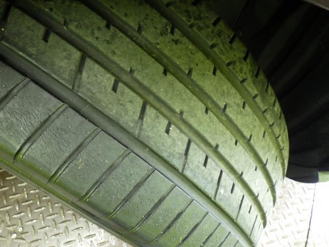 27046675_carP_l_11.jpg