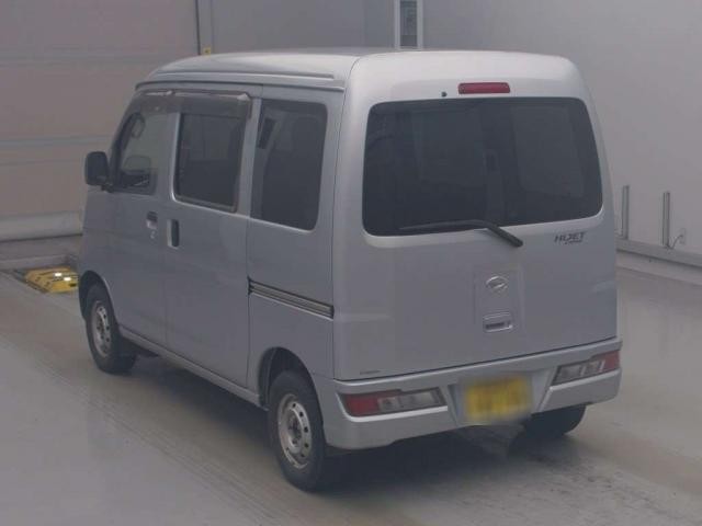 26320047_carP_l_4.jpg