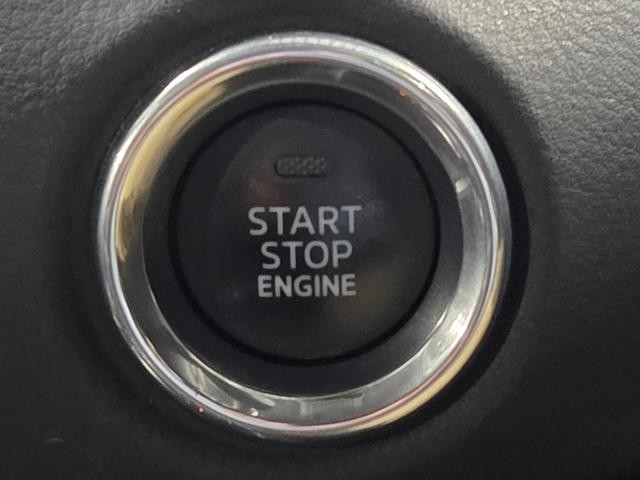 0520681A30261019W00511.jpg