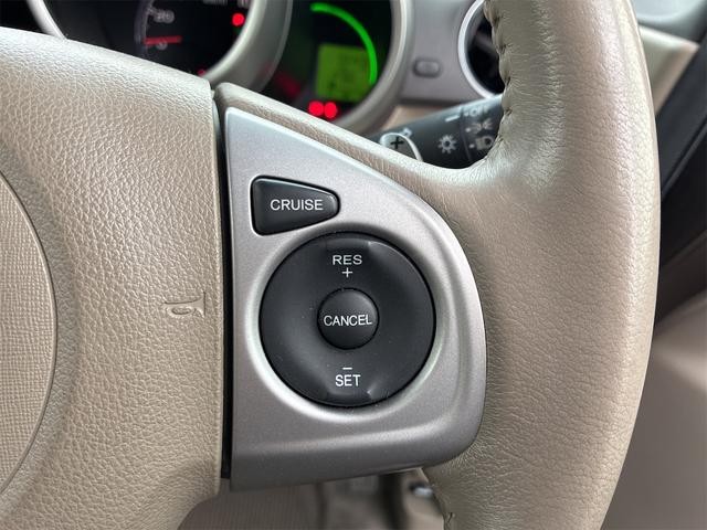 0403498A30261020W00419.jpg