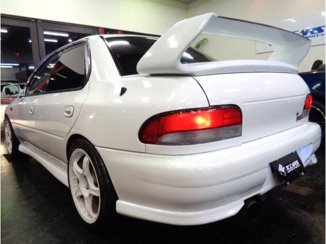 0707941A30261028W00111.jpg