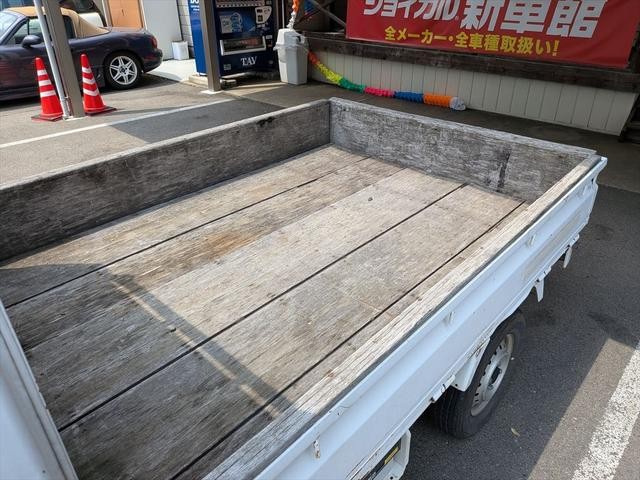 0206309A30260825W00217.jpg