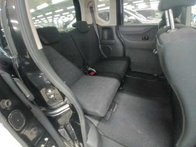 27095050_carP_l_4.jpg