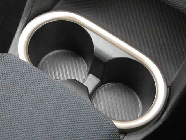 24156030_carP_l_20.jpg