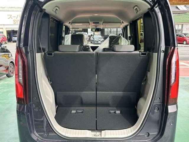22362758_carP_l_2.jpg