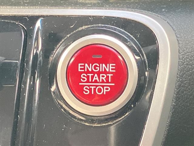 0403501A30261020W01007.jpg