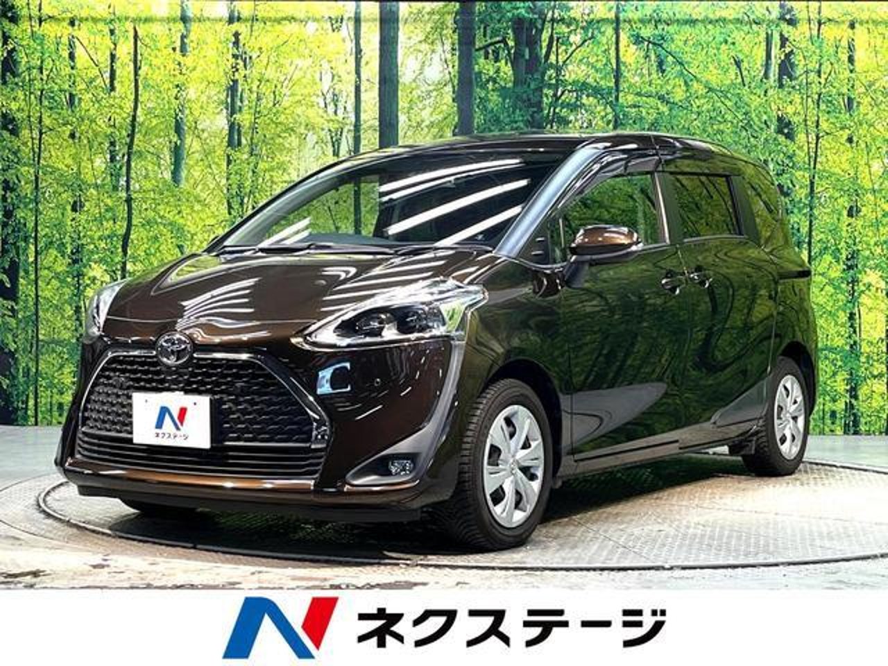 2019 Toyota Sienta, photo 1 of 1
