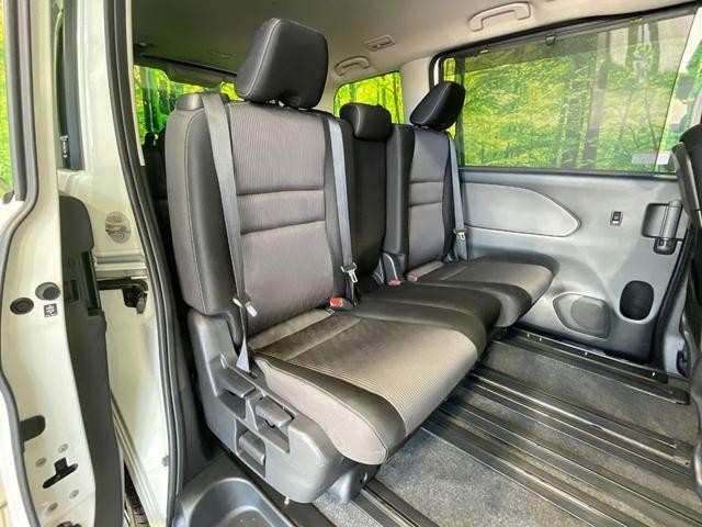 26147169_carP_l_2.jpg