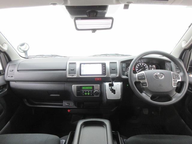 24912651_carP_l_2.jpg