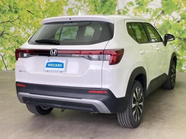 24506219_carP_l_15.jpg