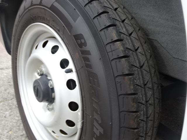 23221295_carP_l_20.jpg