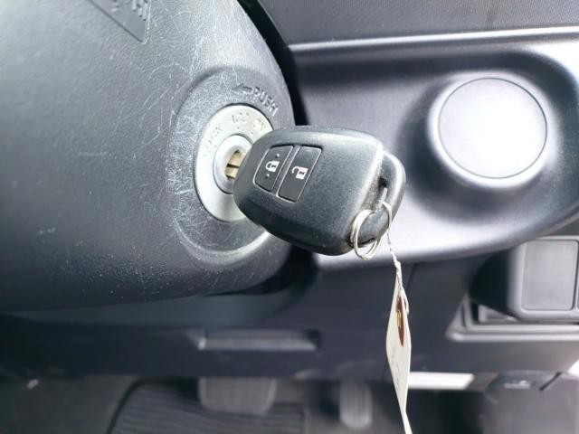 27004169_carP_l_9.jpg
