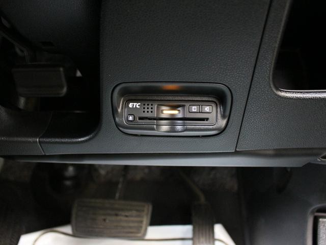 0520655A30260828W01017.jpg