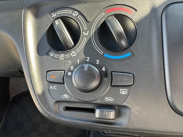 0209528A30261026W00205.jpg