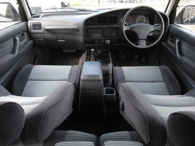 24219800_carP_l_13.jpg