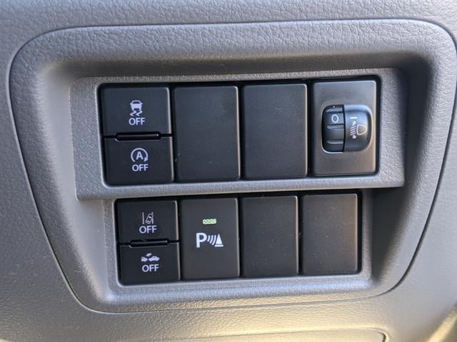 0503486A30251207W00217.jpg