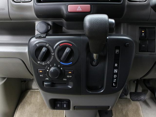 0207743A30260412W00515.jpg
