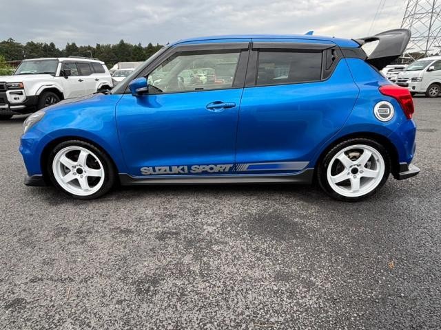 27139544_carP_l_18.jpg