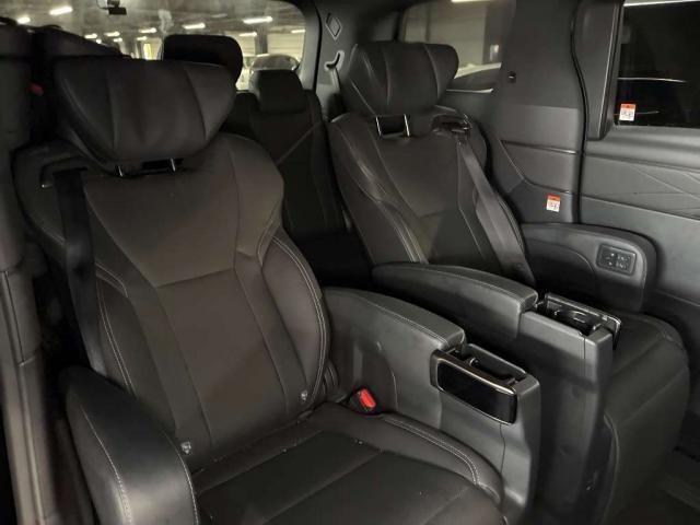 27139547_carP_l_10.jpg
