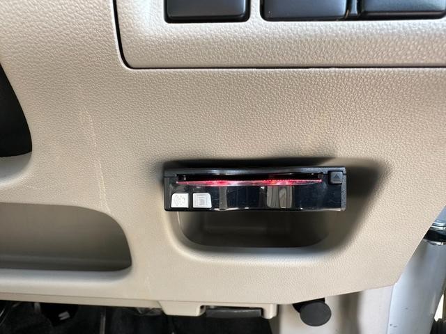 24007569_carP_l_11.jpg