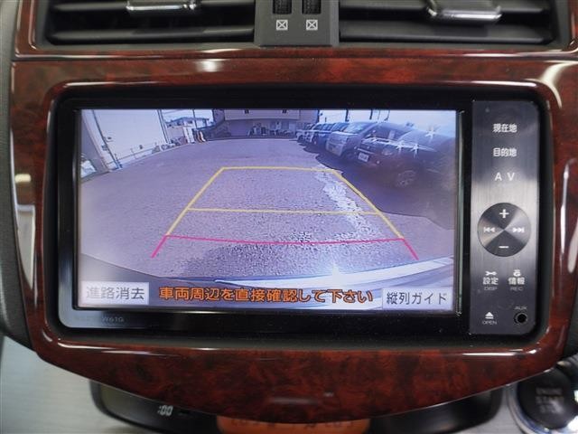 27205213_carP_l_8.jpg