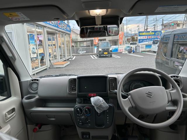 0500501A30250927W00211.jpg