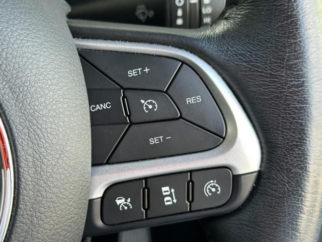 26584350_carP_l_17.jpg