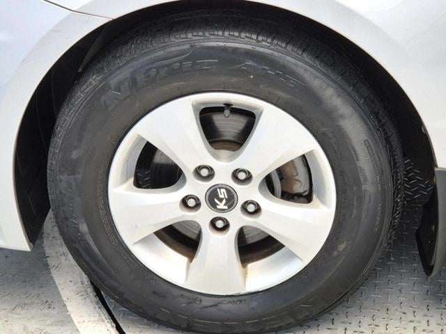 4111500654R19.jpg