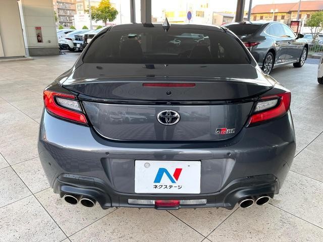 26838196_carP_l_8.jpg
