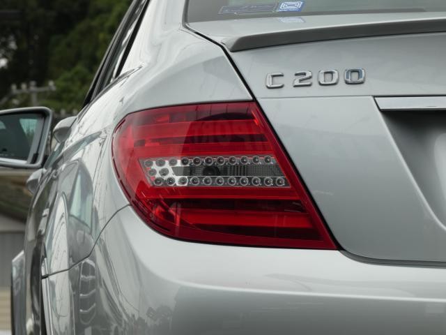 25807110_carP_l_4.jpg