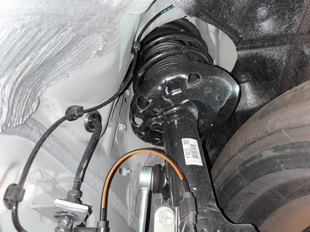 26901746_carP_l_18.jpg