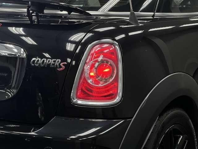 25731353_carP_l_8.jpg