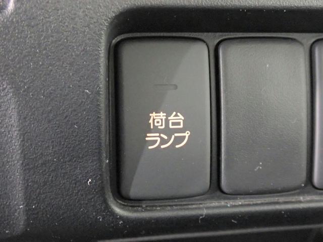 0230024A30260416W00106.jpg