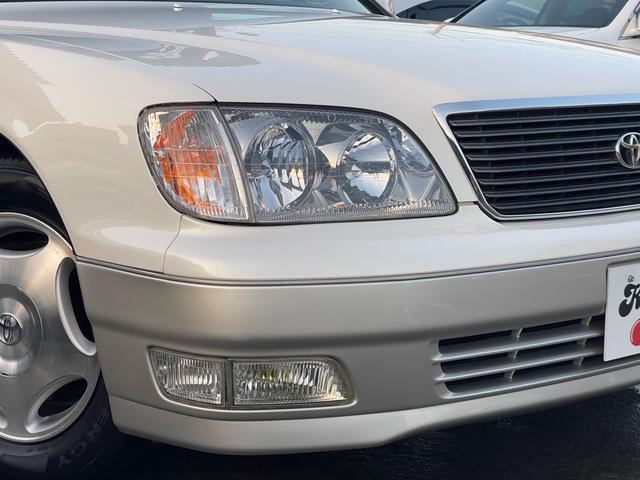 0404370A30260417W00103.jpg