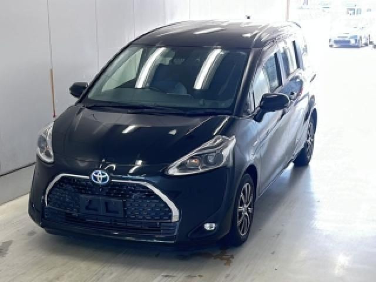 2019 Toyota Sienta Standard for sale in Kenya