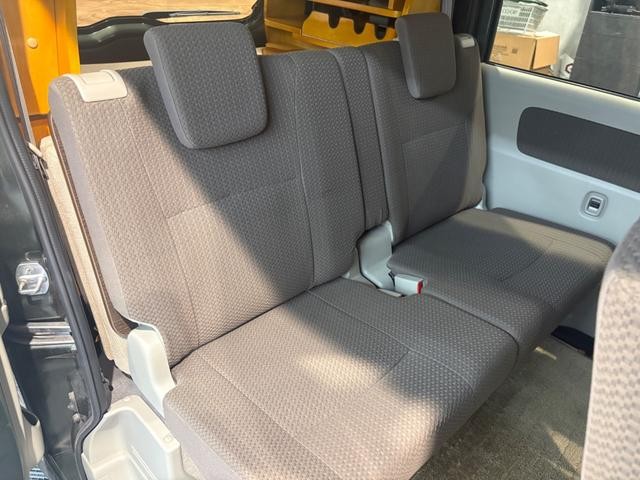 0303069A30260817W00114.jpg