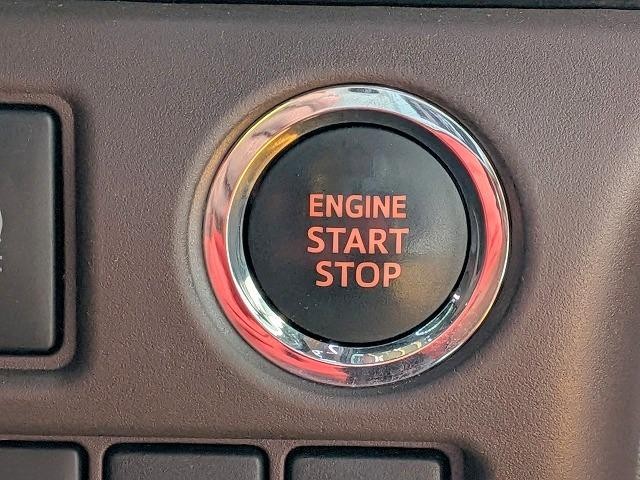 0560069A20261003W00608.jpg