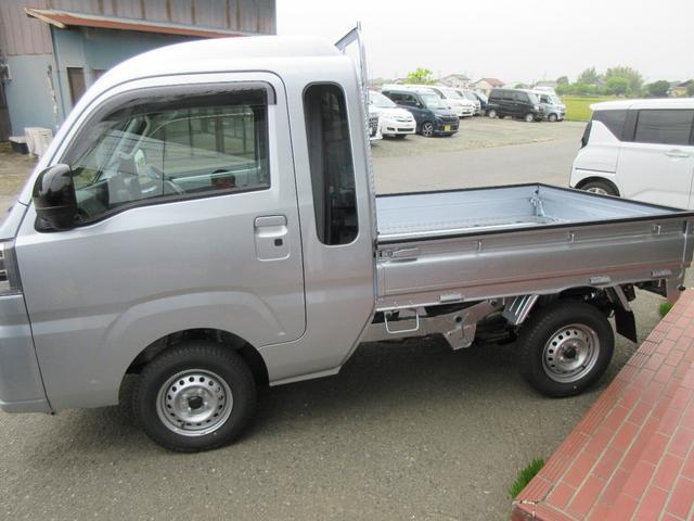 23845910_carP_l_20.jpg