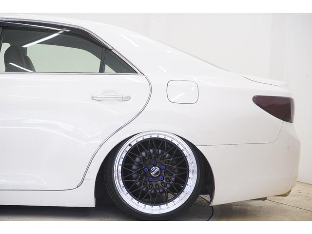 0701105A30260412W00218.jpg