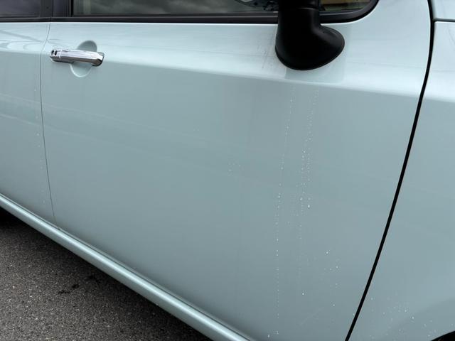0704784A30260407W00119.jpg