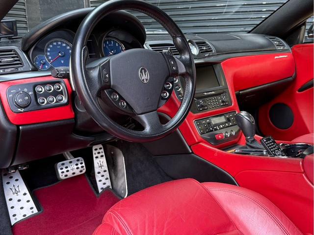0708227A30260327W00115.jpg